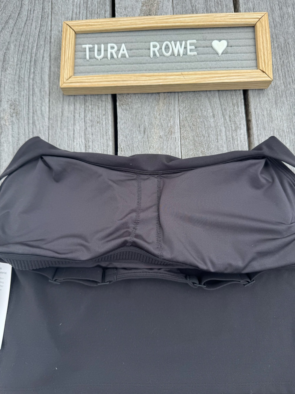 VUORI Dynamic Tank black SIZE small NWT - Picture 8 of 9